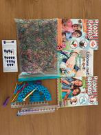 Heel veel loombandjes & accessoires, Hobby en Vrije tijd, Knutselen, Ophalen, Zo goed als nieuw, Materiaal