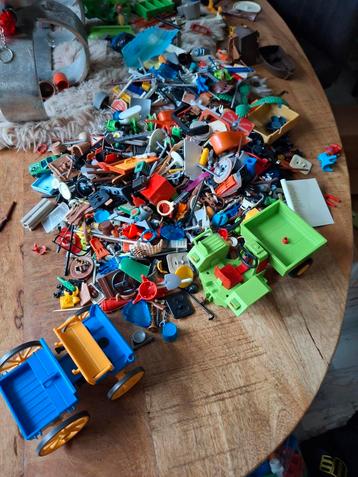 Grote partij vintage Playmobil accessoires beschikbaar voor biedingen