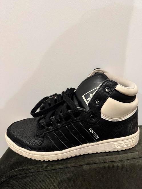 For Sale: Adidas Top Ten Sneakers Women – Classic Style!, Kleding | Dames, Schoenen, Zo goed als nieuw, Sneakers of Gympen, Zwart