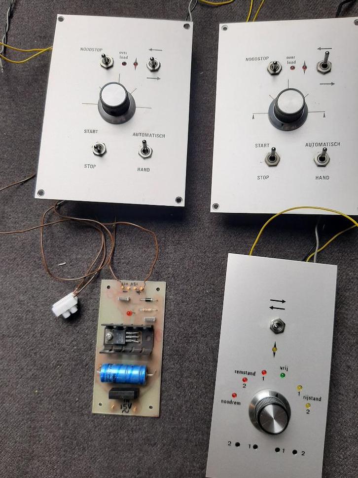 pulsbreedte trafo, Hobby en Vrije tijd, Modeltreinen | H0, Zo goed als nieuw, Transformator of Voeding, Gelijkstroom of Wisselstroom