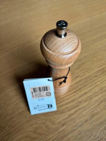 Nieuw! Houten pepermolen Dille & Kamille beschikbaar voor biedingen