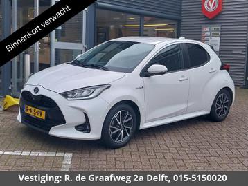 Toyota Yaris 1.5 Hybrid Dynamic | Afneembare trekhaak | Appl beschikbaar voor biedingen