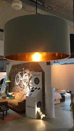 Olijf groene lampenkap van MADE met sfeerlamp, Ophalen of Verzenden, Rond