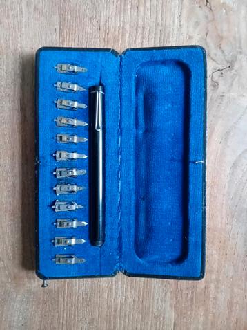 Pelikan Graphos set techische tekenpen beschikbaar voor biedingen