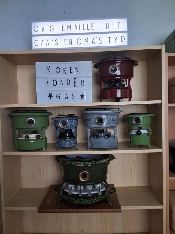 👌 zo inzetbare lampenolie stellen/denk aan Uw NOODPAKKET, Antiek en Kunst, Antiek | Emaille, Ophalen of Verzenden