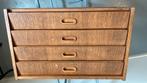 Vintage Scandinavische Royal Board commode ladekastje kast, Ophalen, Gebruikt, Retro Vintage Scandinavische design, Teakhout