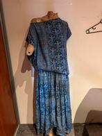 BOHEMIAN LUXE set ZIJDE rok M blouse S  origineel ZGAN, Maat 38/40 (M), Kostuum of Pak, Blauw, BOHEMIAN LUXE