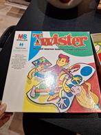 Twister bordspel, Hobby en Vrije tijd, Gezelschapsspellen | Bordspellen, Een of twee spelers, Ophalen of Verzenden, Gebruikt, MB Spellen