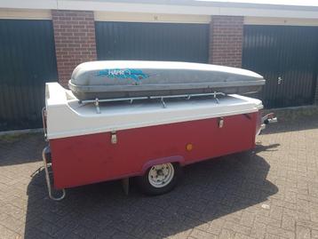Te koop dakkoffer  hapro en e.v.t karretje  beschikbaar voor biedingen