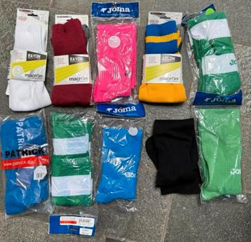 Partij sportkousen NIEUW 118 paar beschikbaar voor biedingen