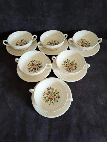 Wedgwood Conway Soepkommen met Schotels (6 stuks) beschikbaar voor biedingen