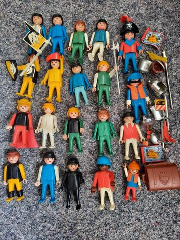 Playmobiel poppetjes.  beschikbaar voor biedingen