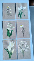 Witte bloemen ~ kleintje kunst ~ Linnen `~ atelier, Minder dan 50 cm, Ophalen of Verzenden, Zo goed als nieuw, Schilderij