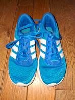 Adidas gymschoenen maat 30, Adidas, Gebruikt, Ophalen of Verzenden, Jongen of Meisje