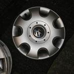 Volkswagen Velgen 16 inch met Wieldoppen, Auto diversen, Wieldoppen, Ophalen of Verzenden, Gebruikt