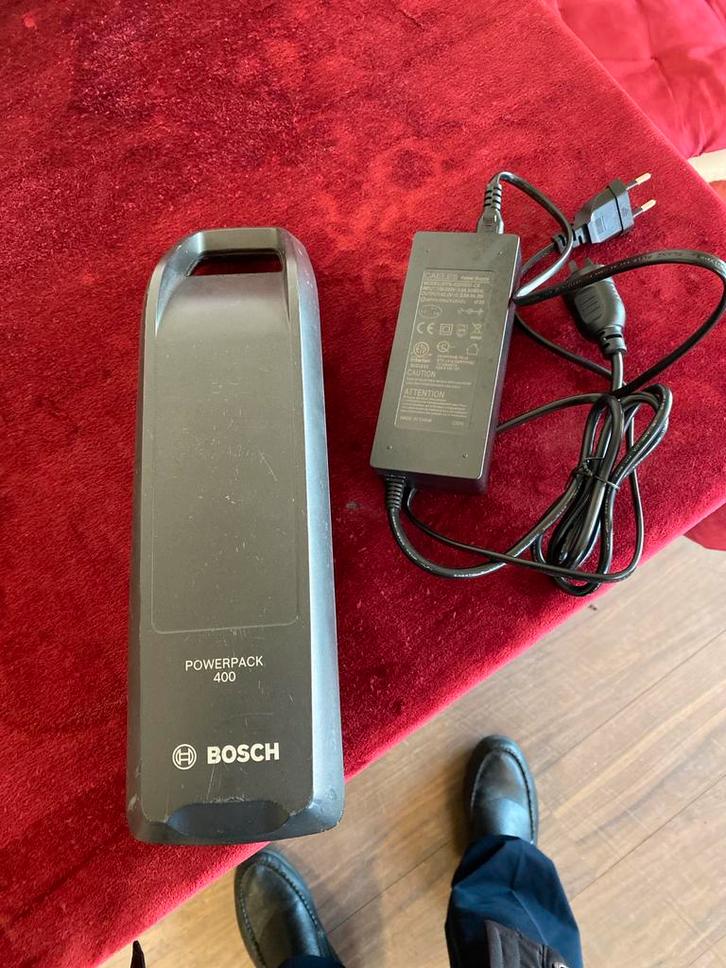 Bosch Powerpack 400 Accu + Oplader, Fietsen en Brommers, Fietsaccessoires | Fietsaccu's, Gebruikt, Ophalen of Verzenden