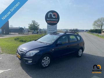 Hyundai I 30cw 2009 * 1.6i Dynamic * AUTOMAAT * 273.D KM *