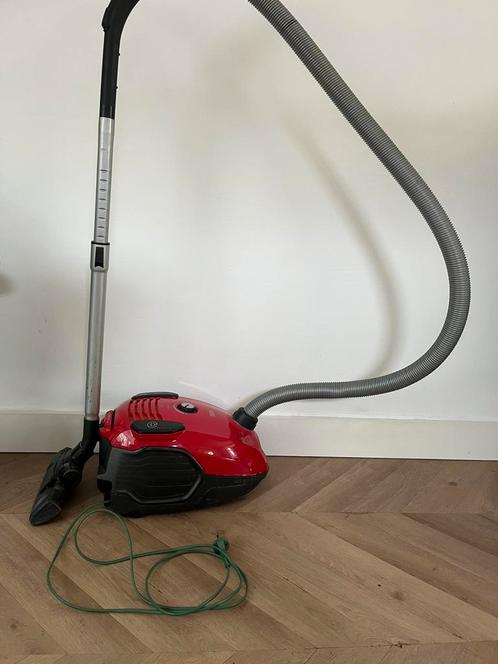 AEG vx6-1-LR stofzuiger, Witgoed en Apparatuur, Stofzuigers, Gebruikt, Stofzuiger, Minder dan 1200 watt, Stofzak, Ophalen