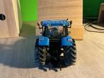 New Holland Miniatuur Trekker 1:32, Overige merken, 1:32 tot 1:50, Overige typen, Ophalen of Verzenden