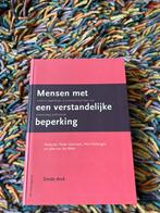 Frans Hoogeveen - Mensen met een verstandelijke beperking, Ophalen of Verzenden, Zo goed als nieuw, Frans Hoogeveen; Pieter Hermsen; Annette van der Putten; Sann...