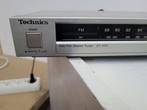 uitstekende nette vintage technics st-300 stereo am-fm tuner, Ophalen of Verzenden, Gebruikt, Analoog