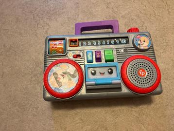 Radio speelgoed  beschikbaar voor biedingen