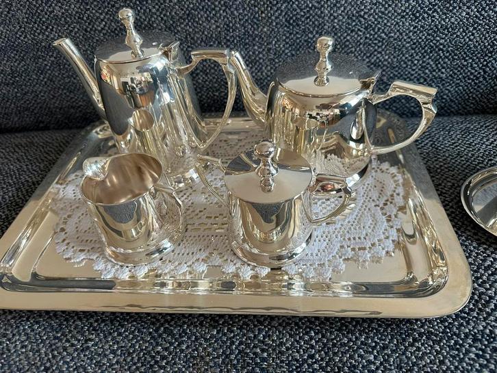 Verzilverd thee servies met dienblad, Huis en Inrichting, Keuken | Servies, Gebruikt, Overige typen, Overige stijlen, Overige materialen