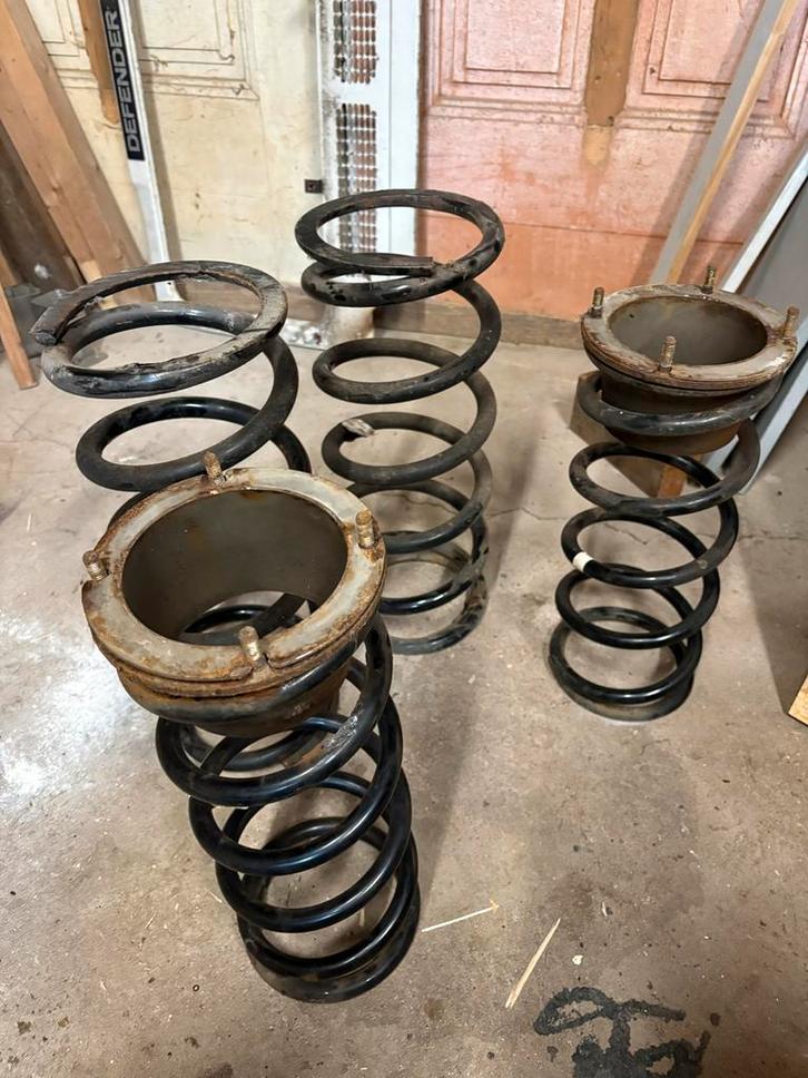 Land Rover Defender 110, OME (old man emu) schroefveren set, Auto-onderdelen, Ophanging en Onderstel, Land Rover, Gebruikt, Ophalen