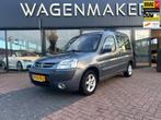 Peugeot Partner MPV 1.6-16V Zenith 4 Airco|Cruise|Trekhaak, Auto's, Peugeot, Stof, Gebruikt, Origineel Nederlands, Bedrijf