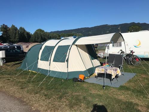 Tent: Grote 4 persoons tunneltent, Caravans en Kamperen, Tenten, tot en met 4, Gebruikt, Ophalen