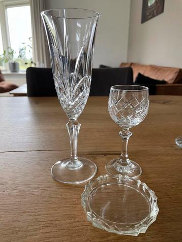 Kristallen Set: Champagneflute, Borrelglas & Asbakje beschikbaar voor biedingen