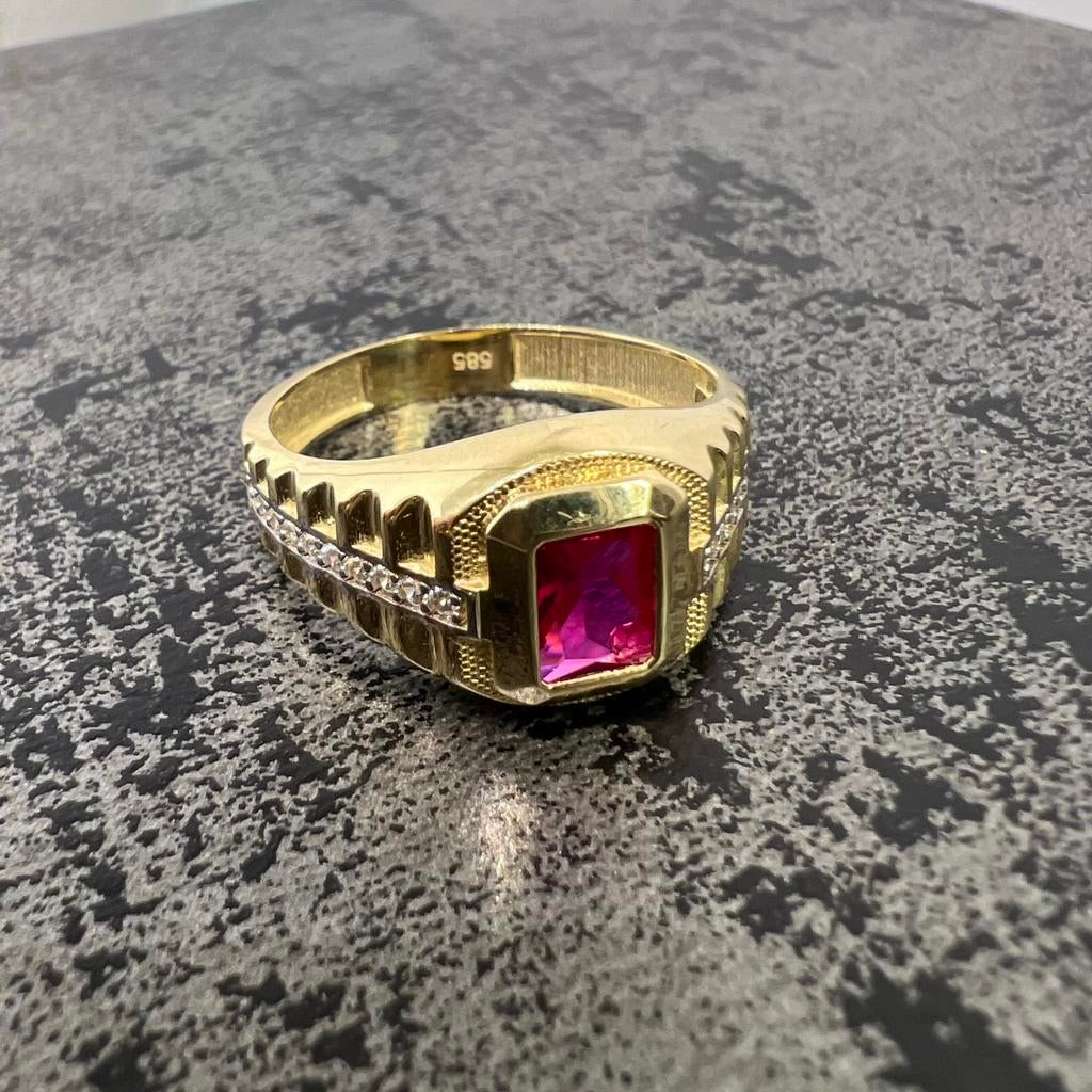 14k gouden ring heren robijn steen rood, Ophalen of Verzenden, Zo goed als nieuw, Goud, Dame