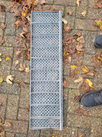 Stalen drempelhulp / oprijplaat100x 27 cm – sterk  beschikbaar voor biedingen