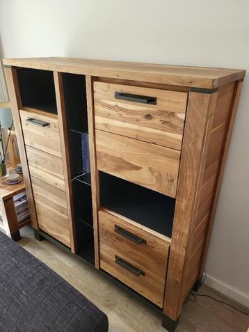 Henders & Hazel Buffetkast beschikbaar voor biedingen