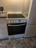 Zanussi elektrisch fornuis en pizza oven, Witgoed en Apparatuur, Fornuizen, Zo goed als nieuw, 85 tot 90 cm, Elektrisch, 4 kookzones