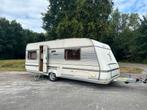 LMC Ambassador 560 met voortent, enkele bedden & dakairco, Schokbreker, Omvormbare zithoek, Bedrijf, 5 tot 6 meter