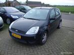 Ford Fiesta 1.4-16V Ghia, Auto's, Ford, Voorwielaandrijving, 15 km/l, Gebruikt, 4 cilinders