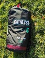 Ozone Catalyst V3 1 strut Kite 8M, Watersport en Boten, Kitesurfen, Geen board, Ophalen of Verzenden, Zo goed als nieuw