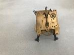 Uurwerk Lens voor slinger en 2 soorten klokkettingen ., Antiek en Kunst, Ophalen of Verzenden