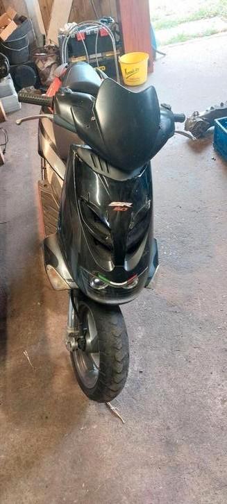 Aprilia sr50 lc dd, Fietsen en Brommers, Scooters | Aprilia, SR 50, Ophalen