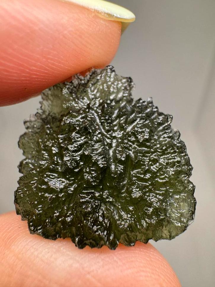 Moldaviet  Marousek  4.33g, Verzamelen, Mineralen en Fossielen, Mineraal, Ophalen of Verzenden