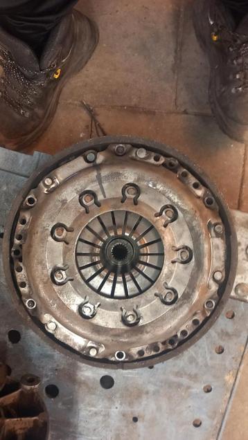 Koppeling set volvo beschikbaar voor biedingen