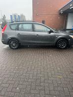 Hyundai i30 1.6 Crdi 2010 nw apk, Auto's, Hyundai, Voorwielaandrijving, Stationwagon, Particulier, 1582 cc