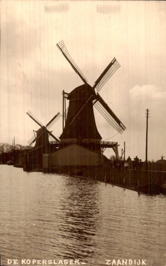 Zaandijk - De Koperslager - Molen, Verzamelen, Ansichtkaarten | Nederland, Ongelopen, Noord-Holland, Voor 1920, Ophalen of Verzenden