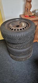 Vredestein winterbanden Ford Mondeo Volvo V60, Auto-onderdelen, Banden en Velgen, Ophalen, 16 inch, Winterbanden, Vredestein