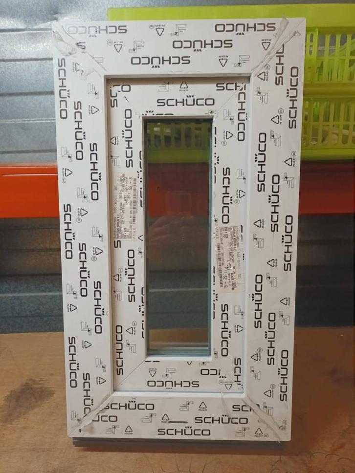 Kunststof Draai kozijn   b34 x h60 cm Wit  -2382-, Doe-het-zelf en Verbouw, Kozijnen en Schuifpuien, Nieuw, Raamkozijn, Kunststof