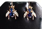Antieke Engelse oorhangers met insecten, Ophalen of Verzenden, Goud, Oorbellen, Met edelsteen