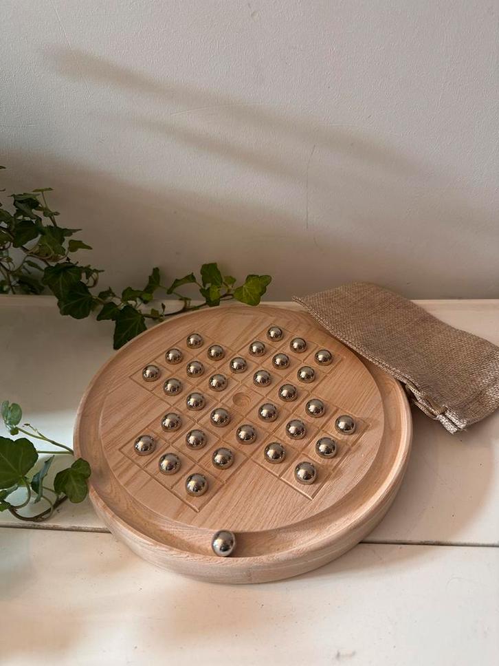 Houten solitaire spel, Hobby en Vrije tijd, Gezelschapsspellen | Overige, Nieuw, Een of twee spelers, Ophalen of Verzenden