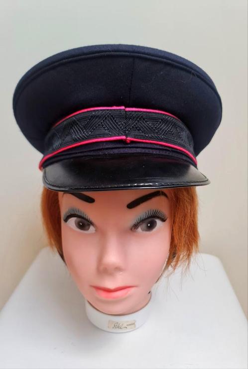 Koninklijke Landmacht officiers pet jaren 60 goede staat, Kleding | Dames, Hoeden en Petten, Gedragen, Pet, One size fits all