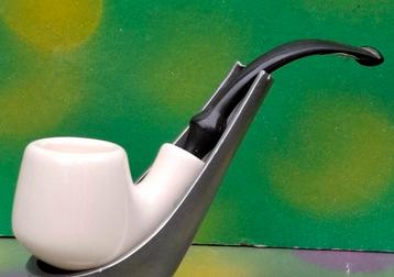 Pijp. ZENITH. Old Mokum.  Nieuw.  14 cm. *Zie tekst.  beschikbaar voor biedingen